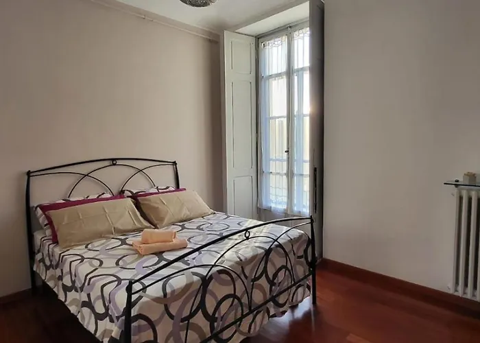 Corso Spezia 55_ Zona Ospedali Apartamento