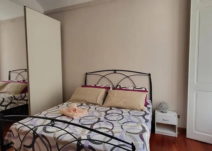 Corso Spezia 55_ Zona Ospedali Apartamento *