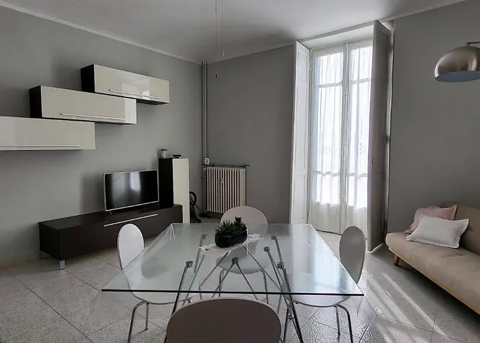 Apartment Corso Spezia 55_ Zona Ospedali Turin