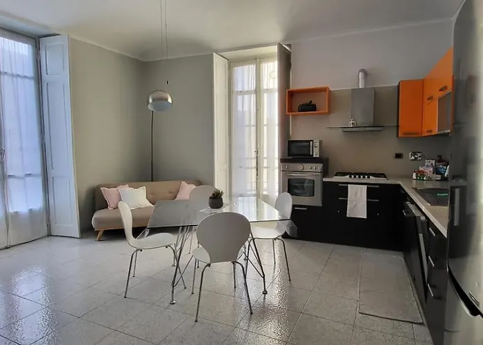 Corso Spezia 55_ Zona Ospedali Apartment