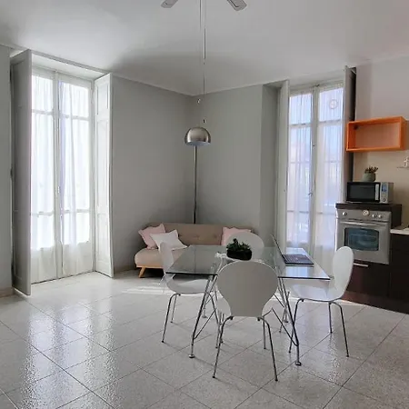 Corso Spezia 55_ Zona Ospedali * Turín